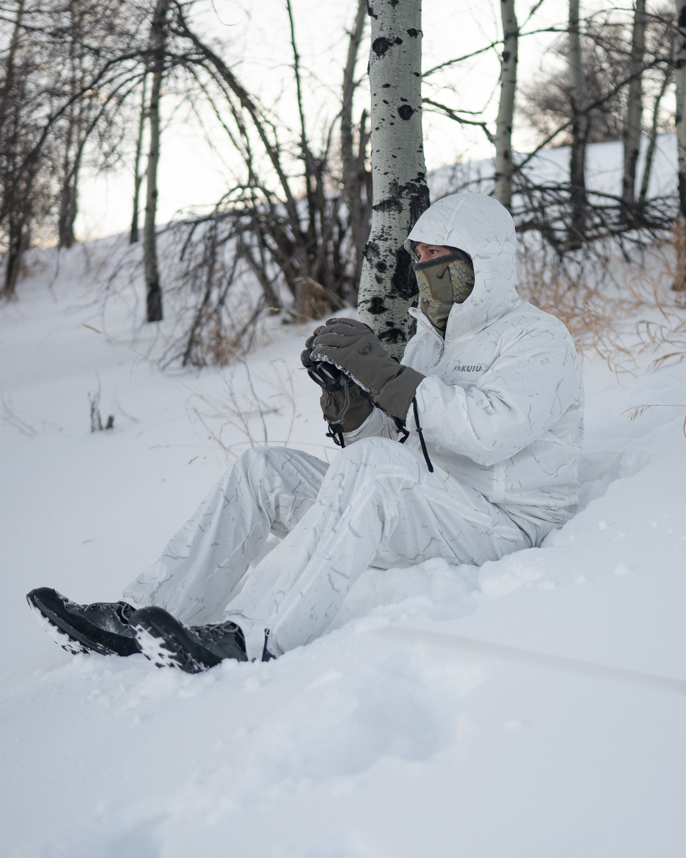 Snowfall Overwhites Set | Snowfall - Image 13